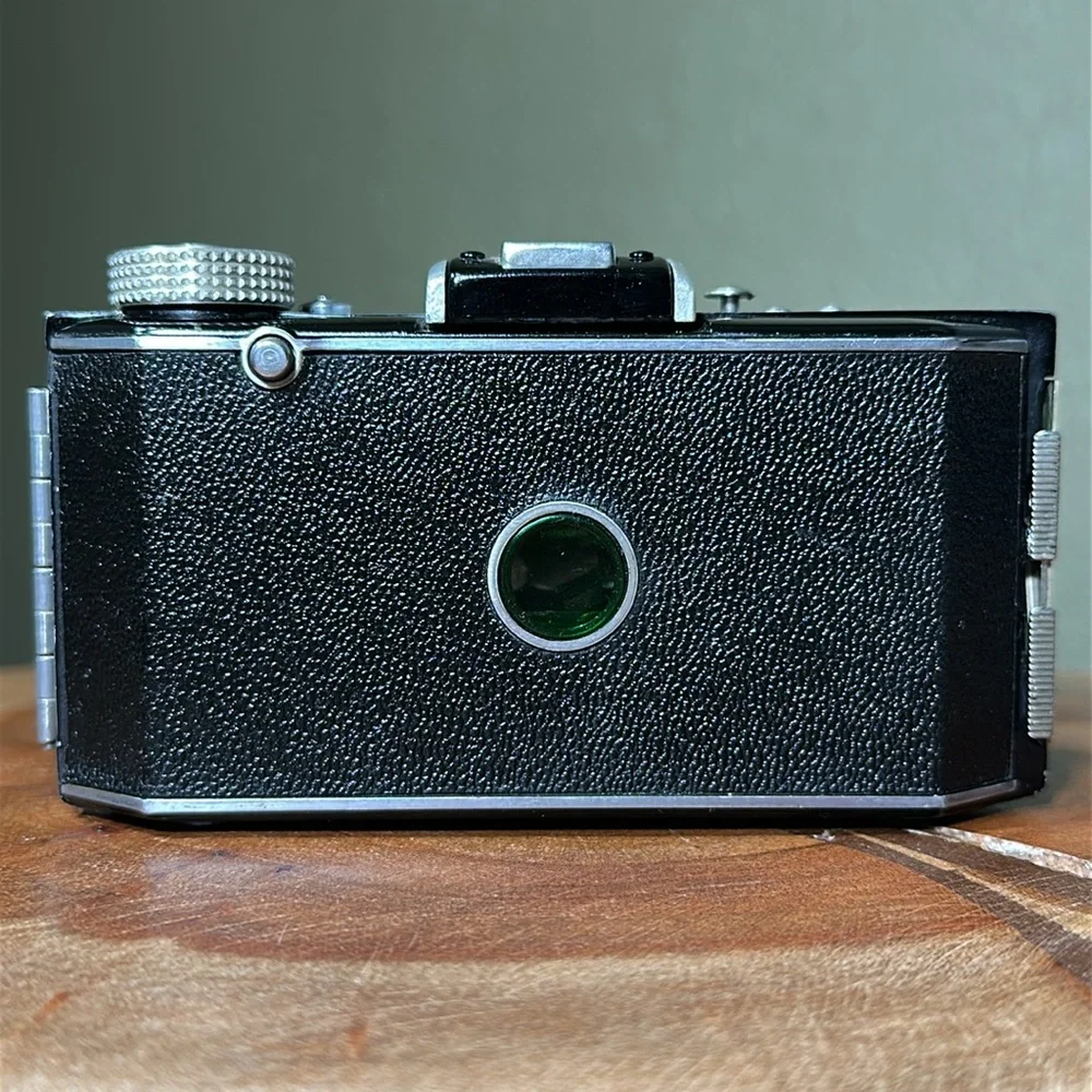 KODAK Bantam 4.5 - Walter Teague Design